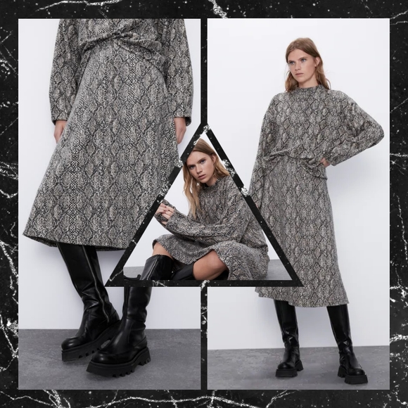 Zara Dresses & Skirts - Zara Snakeskin Midi Skirt